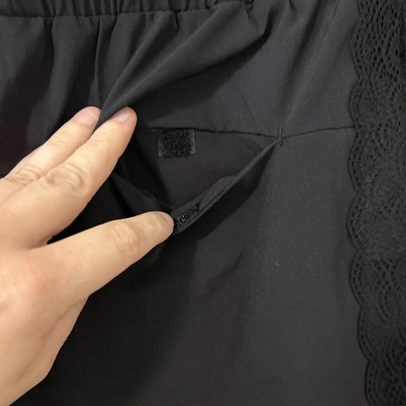 Women’s Fabletics Black Active Shorts With Lace Detail, Large, NWOT - Picture 4 of 4
